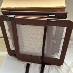 日本育児 ブラウン おくだけとおせんぼ スマートワイド ベビーゲートの画像