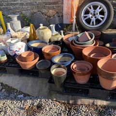 素焼き 植木鉢の画像