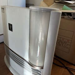 シャープ電気ヒーターの画像