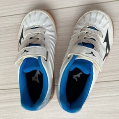 MIZUNO 16cm フットサルシューズの画像