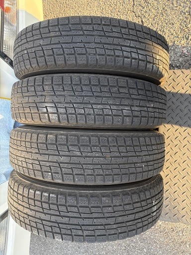 ヨコハマ　iceGUARDig30  スタッドレス　145/80-R13
