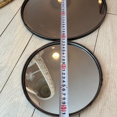 モダン　壁掛け　鏡2個セットの画像