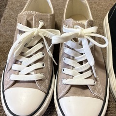早い者勝ち‼️ 綺麗めスニーカーまとめての画像