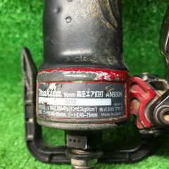 【SFU】makita AN930H 高圧エア釘打機 90mm(赤)【中古動作品】の画像