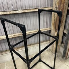 K47 IRIS OHYAMA タイヤ 収納 ラック タイヤ スタンド アイリス オーヤマ 保管 置台 ケース スリム 屋外 縦置き カバー無し USEDの画像