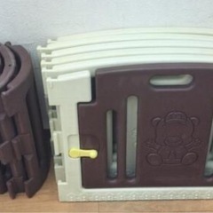 ベビーサークルの画像