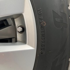 スタッドレス　ブリザック　225/65r17の画像