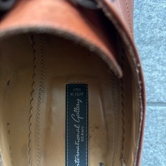 インターナショナルギャラリー　BEAMSレザーシューズの画像