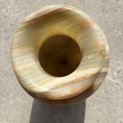 大理石花瓶の画像