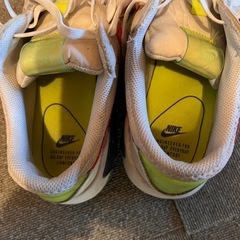 NIKEエアマックス27.5の画像