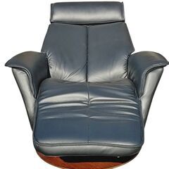 【奇跡の高年式・超美品！！】2025年　シモンズ フィヨルドソファ Fjords 電動ソファ 黒の画像