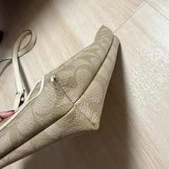 COACHショルダーバックの画像