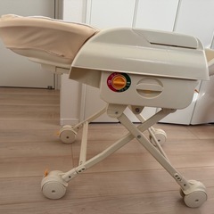 ハイローチェアの画像