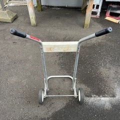 船外機スタンドの画像