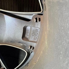 50プリウス 純正 ブラックエディション 17インチ
の画像