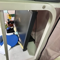 デスクトップパソコンラックの画像