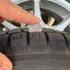 185/65 R14  スタッドレスタイヤの画像