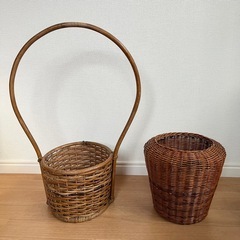 天然素材　カゴ　編み籠の画像
