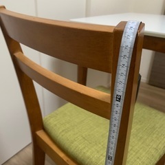 ダイニングテーブル・チェアの画像