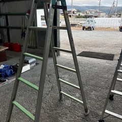 三脚　ハシゴ　作業台　3点まとめ売りの画像