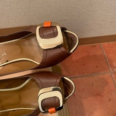 ダイアナ　パンプスの画像