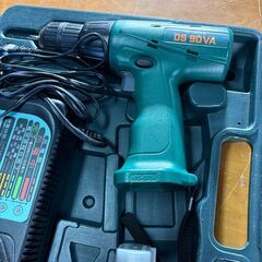 日立 コードレスドライバドリル DS 9DVA 動作確認済み 充電器・バッテリー付きの画像