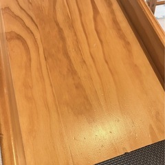 木製ジャングルジムと滑り台の画像