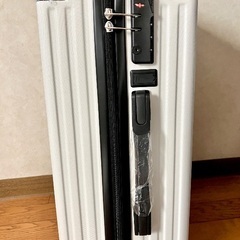 【新品未使用】多機能キャリーバッグの画像