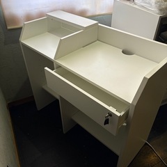 レジ用棚の画像