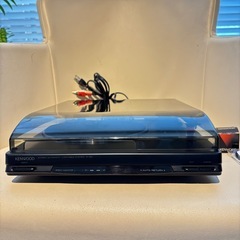 Kenwood 小型レコードプレーヤー P-100 の画像