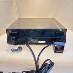 Kenwood 小型レコードプレーヤー P-100 の画像