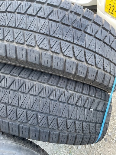 引き取り限定225/70R16 BS BLIZZAK DM-V3 4本set 引き取り限定225/70R16 BS BLIZZAK DM-V3 4本set