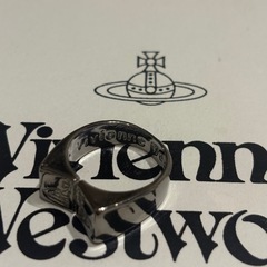 Vivienne Westwoodリングの画像