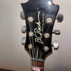 BC richのスペシャルエディションとベースその他の画像