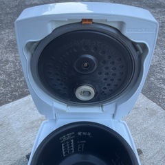 ★動作良好★mitsubishi 三菱 ihジャー炊飯器 nj-kse104 5.5合炊き★2015年製★
の画像
