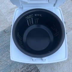 ★動作良好★mitsubishi 三菱 ihジャー炊飯器 nj-kse104 5.5合炊き★2015年製★
の画像