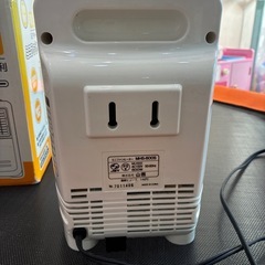 ミニ　ファンヒーター　600wの画像