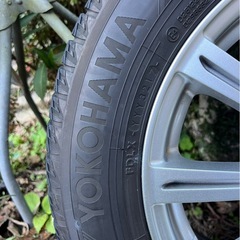 スタッドレスタイヤ アルミホイール セットの画像