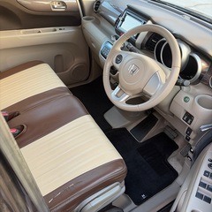 車検2年付き　両席シートヒーター　両側電動ドア　アイドリングストップの画像