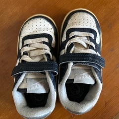 NIKE ベビー靴　スニーカーの画像