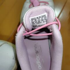 ａｄｉｄａｓ靴の画像