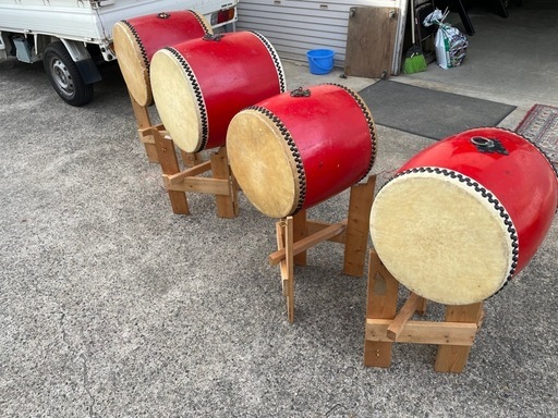 和太鼓　太鼓　4つ　和楽器　行事　