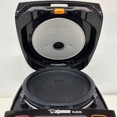 伊勢崎店【現状品】ji12-9 ZOJIRUSHi マイコン炊飯ジャー NL-BL05 2022年製の画像