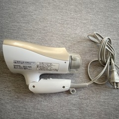 ドライヤーの画像