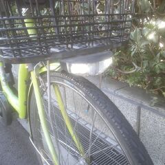 電動26インチ 税別￥36.182- 新基準サイモト　Emile　幼児二人乗り対応　良品6.2Ah 電動自転車　３ヶ月保証　黄緑1209の画像