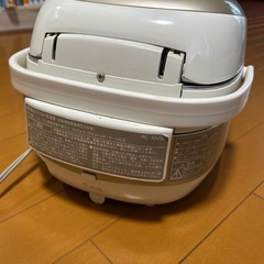 炊飯器　TOSHIBA 真空圧力IH炊飯器　5合炊きの画像