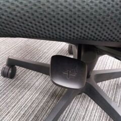 「スラート」オフィスチェアの画像