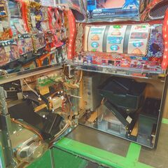 【愛品倶楽部柏店】スパイキー BLACK LAGOON 5号機 ART スロット実機の画像