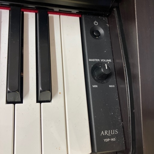 ☆値下げ☆石2512-269 YAMAHA ピアノ YDP-143R 2018年製 88鍵盤 3本ペダル イス付き バラ売り不可 中古