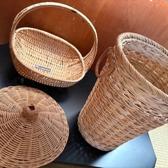 籐かごの画像